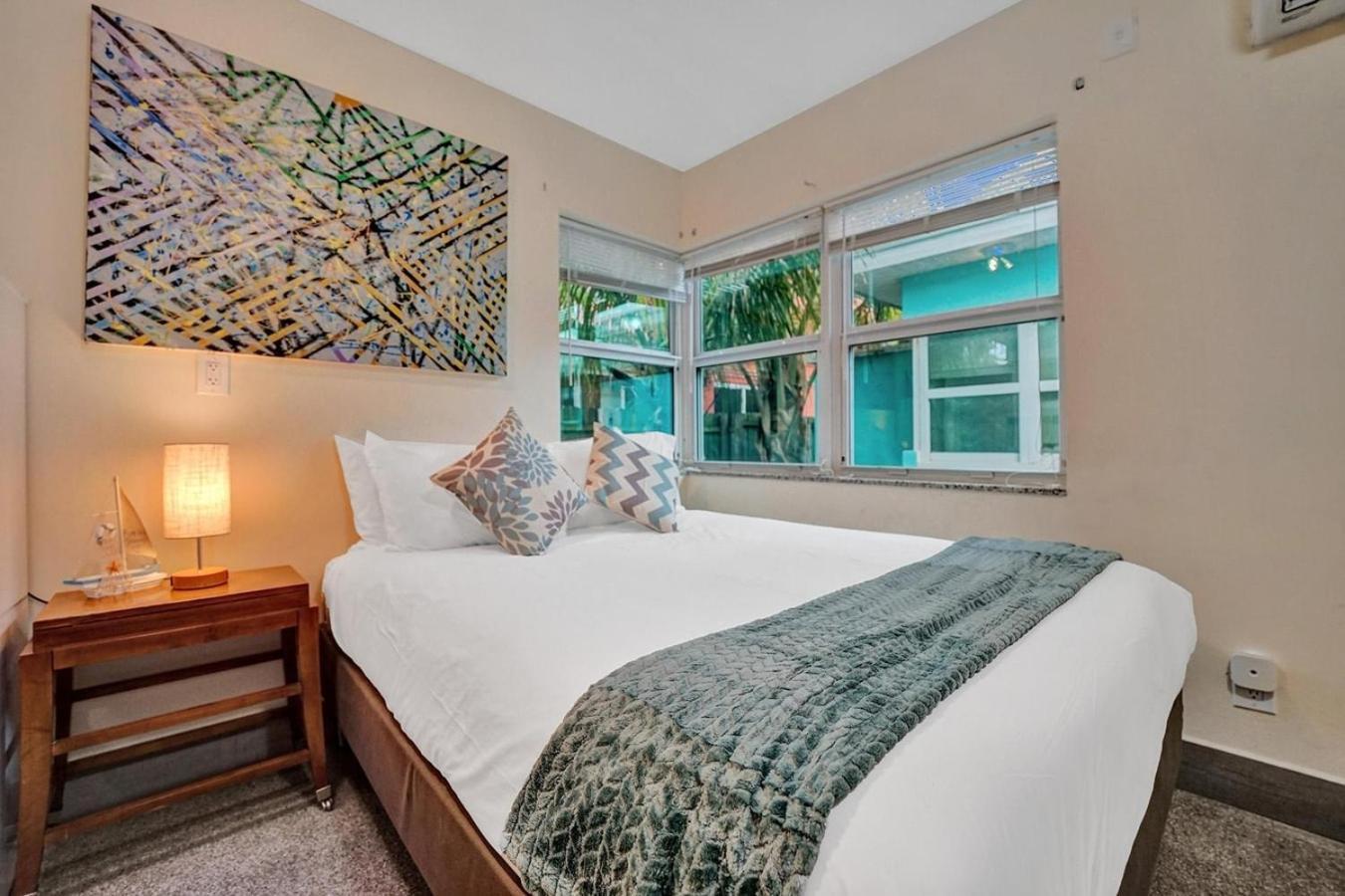 West Lake Park Holiday Retreat Dania Beach Hollywood Exterior photo