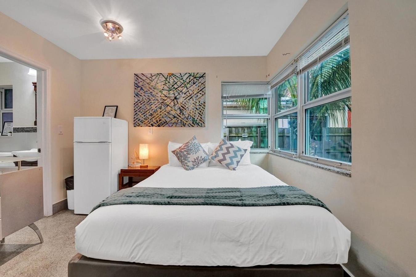 West Lake Park Holiday Retreat Dania Beach Hollywood Exterior photo